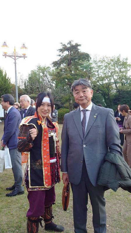 霧島町長とぎん千代