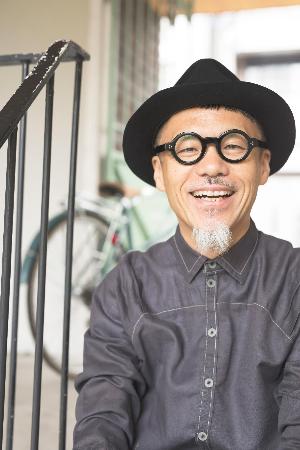 絵本作家・長谷川義史さん
