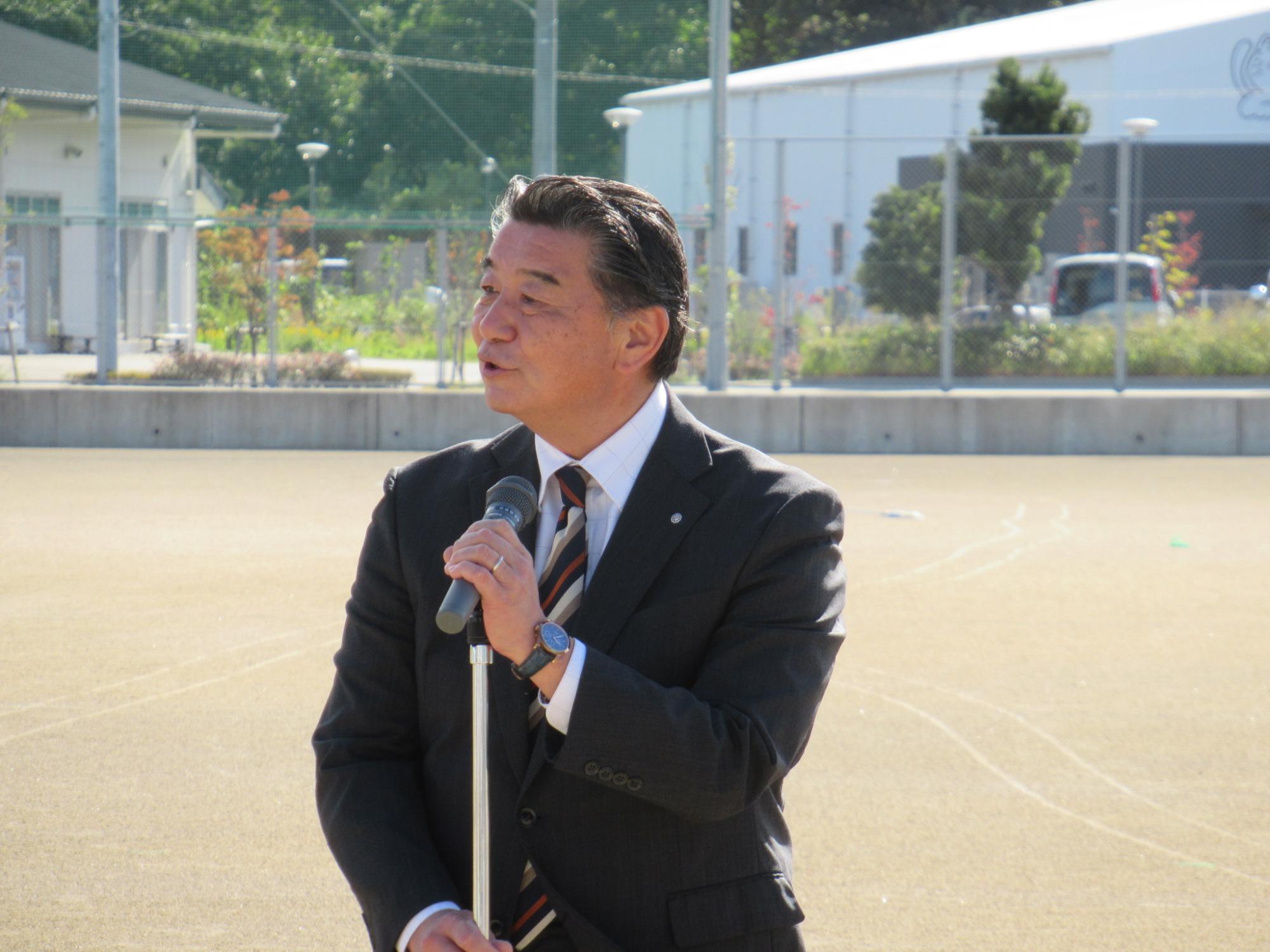 桐島町長 開会式あいさつ